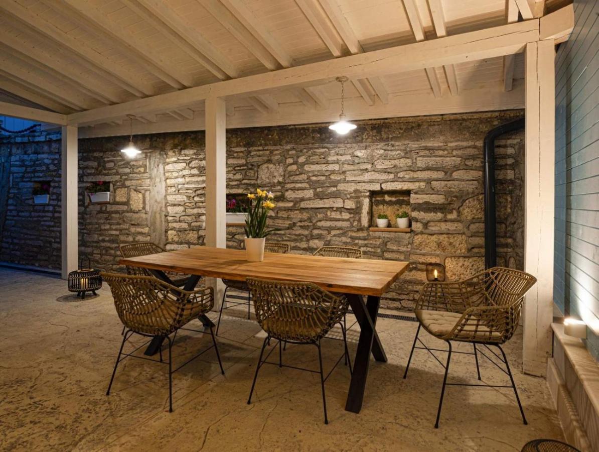 Guest House Rhea / Къща За Гости Рея บัลชิค ภายนอก รูปภาพ